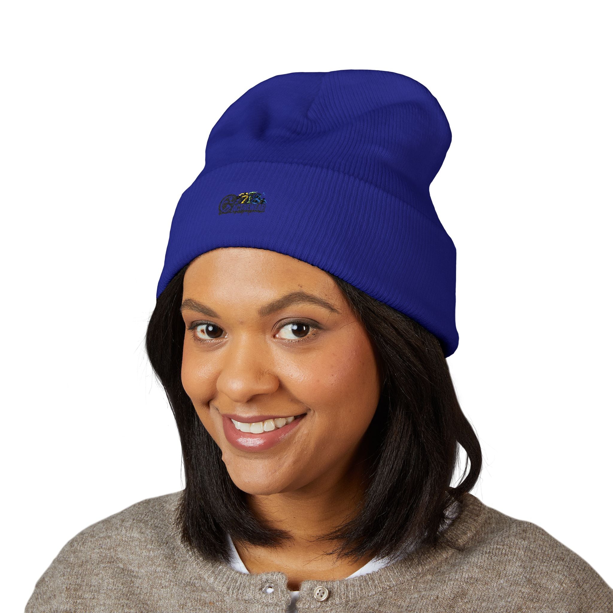 Embroidered Retro Skull & Waves Cuffed Beanie