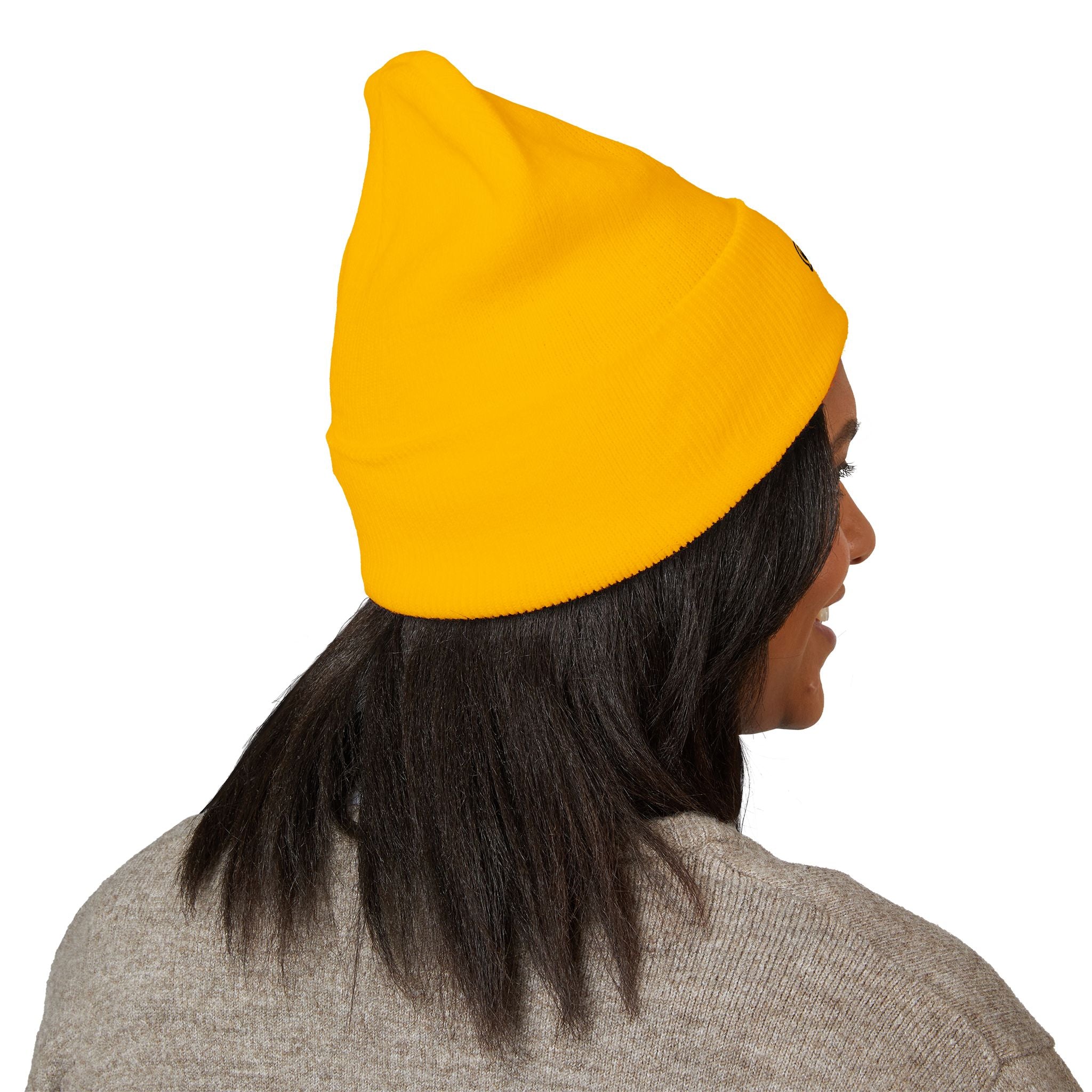 Embroidered Retro Skull & Waves Cuffed Beanie