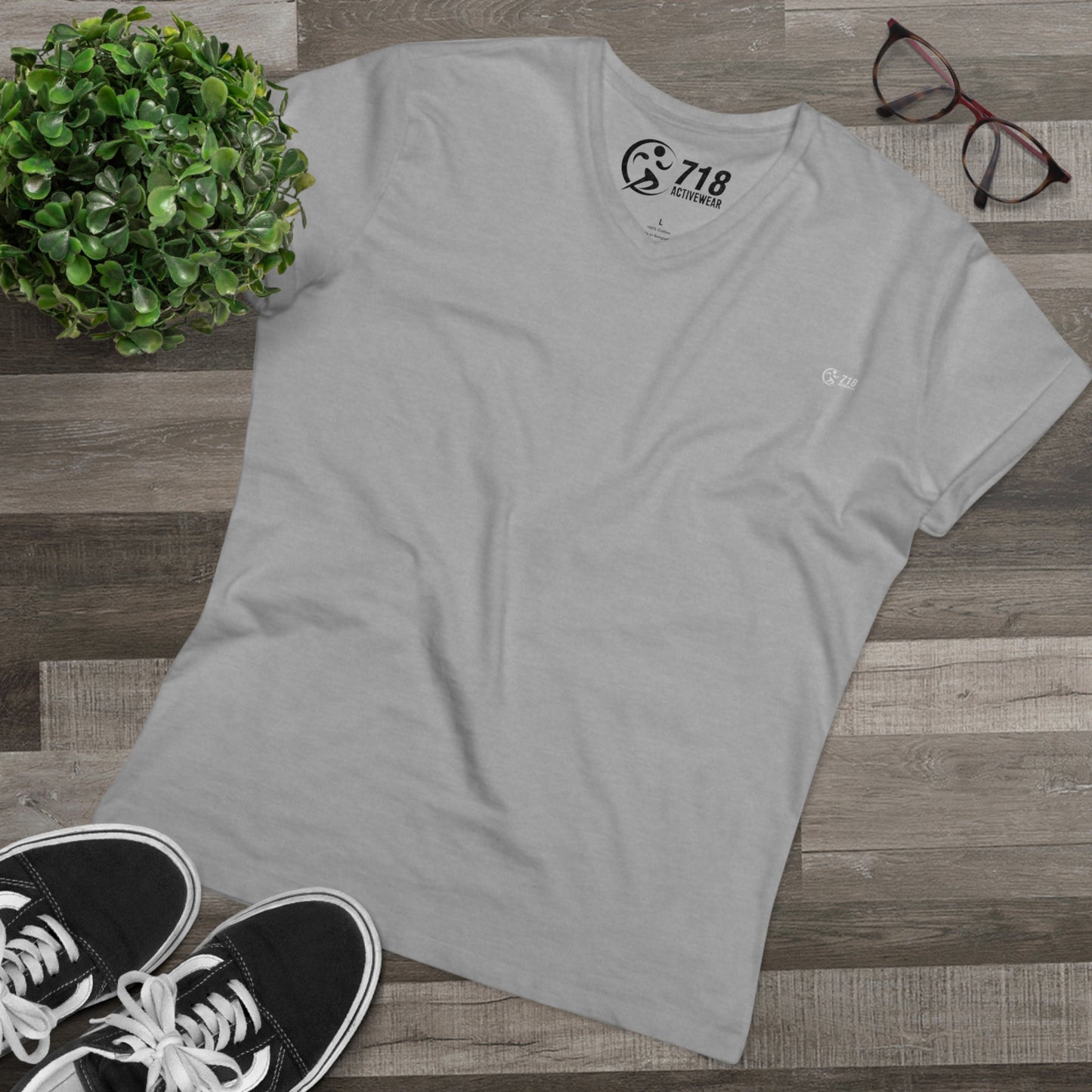 718Activewear Men’s V-neck